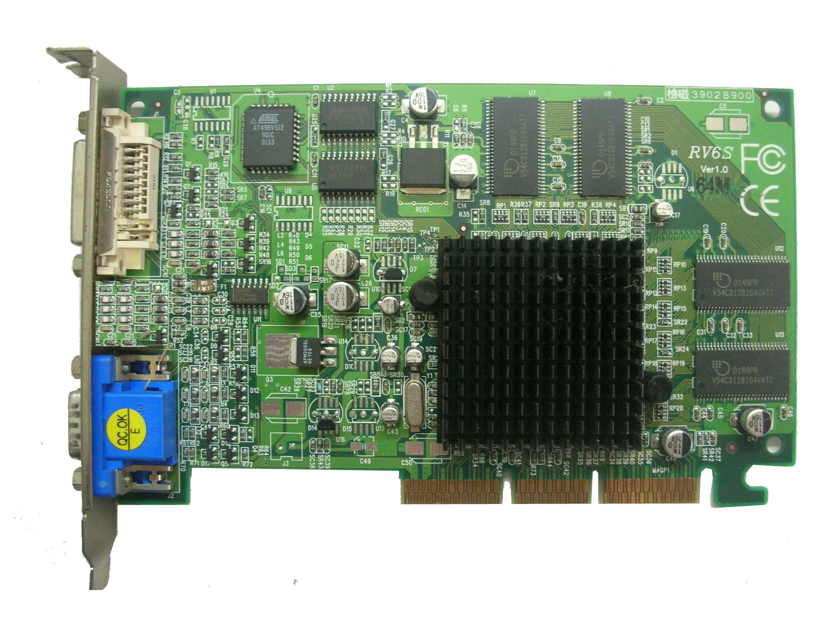 Grafische kaart ATI Radeon 7000 32MB SDR AGP 4x DVI VGA RV100 PowerColor 148C